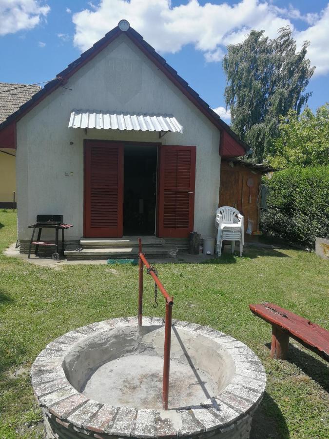 فندق Balatonmáriafürdőفي  Kuckoz-Lak المظهر الخارجي الصورة